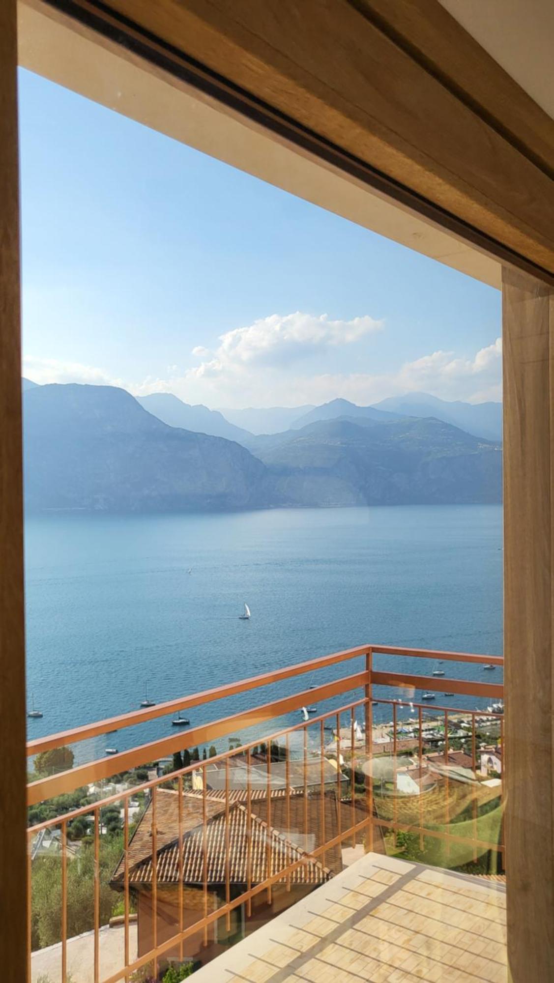 View Garda Lake Бренцоне-суль-Гарда Екстер'єр фото